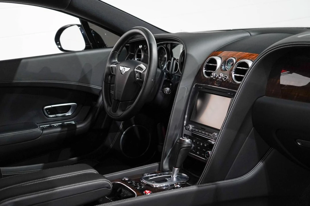 2015 Bentley Continental GT V8 2nd Gen - Image 17 of 21