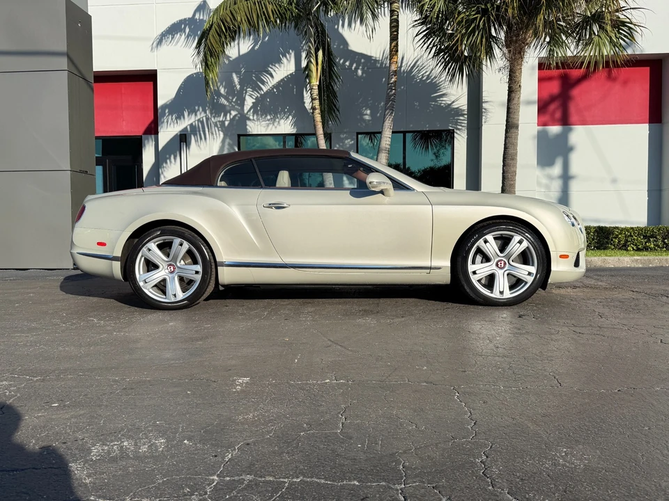 2015 Bentley Continental GT V8 2nd Gen - Image 20 of 21