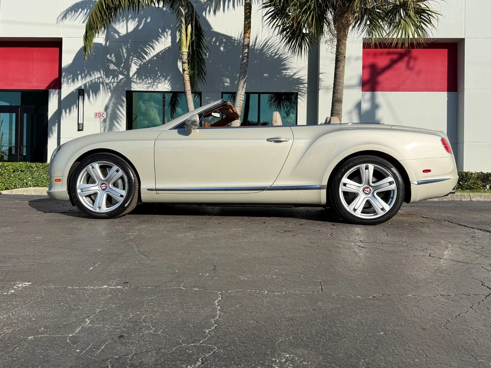 2015 Bentley Continental GT V8 2nd Gen - Image 9 of 21
