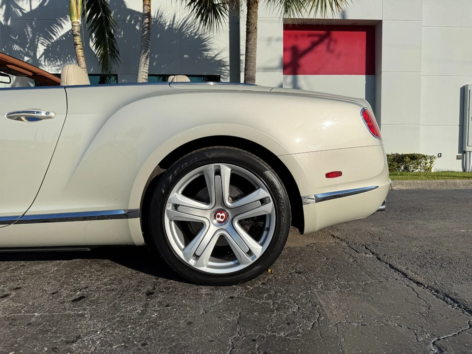 2015 Bentley Continental GT V8 2nd Gen - Image 10 of 21