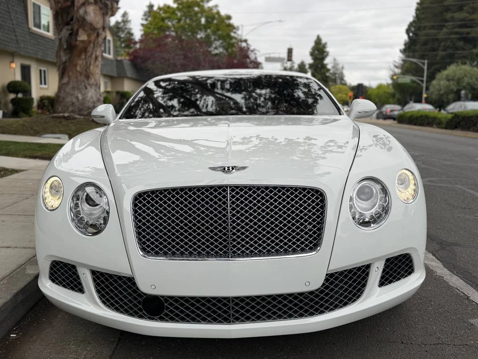 2015 Bentley - Image 8 of 15