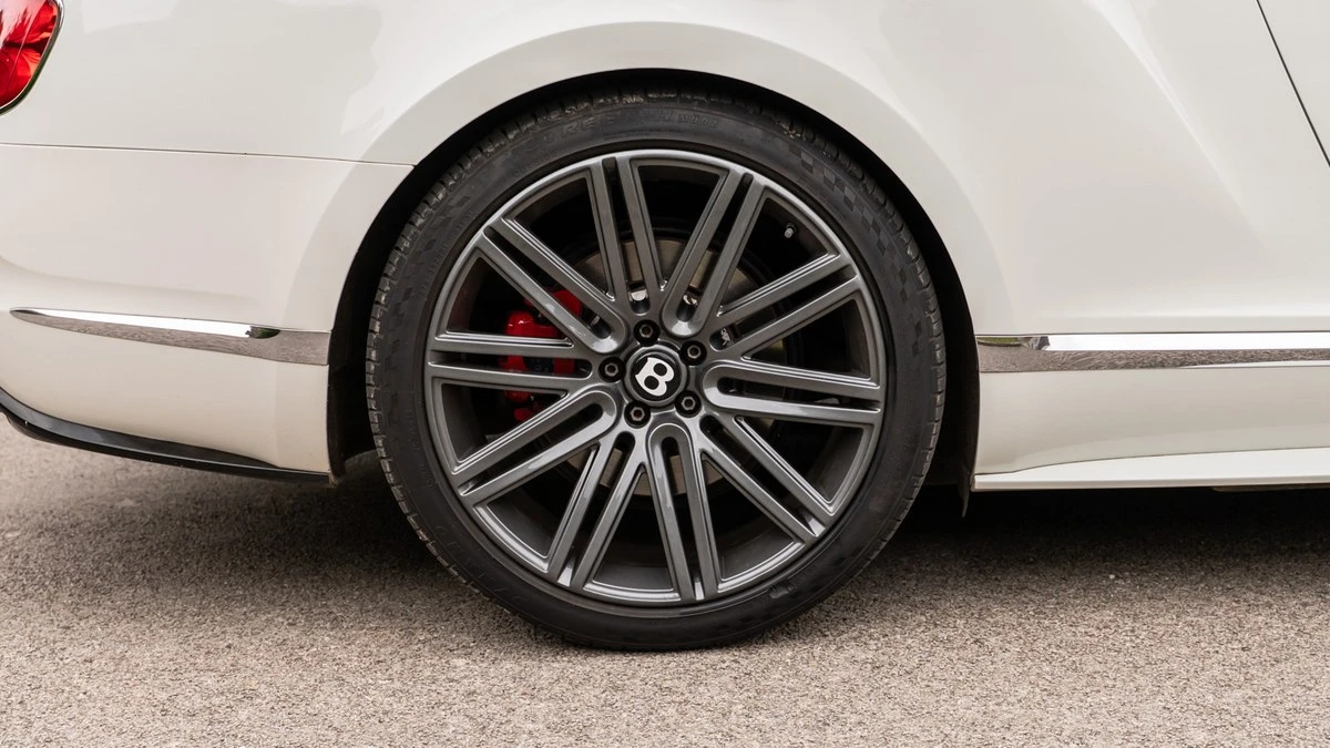 2015 Bentley Continental GTC - Image 20 of 30
