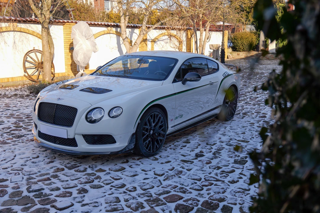 2015 Bentley Continental GT 2nd Gen - Image 12 of 31