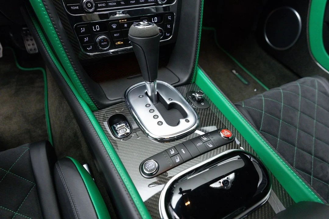 2015 Bentley Continental GT 2nd Gen - Image 26 of 31