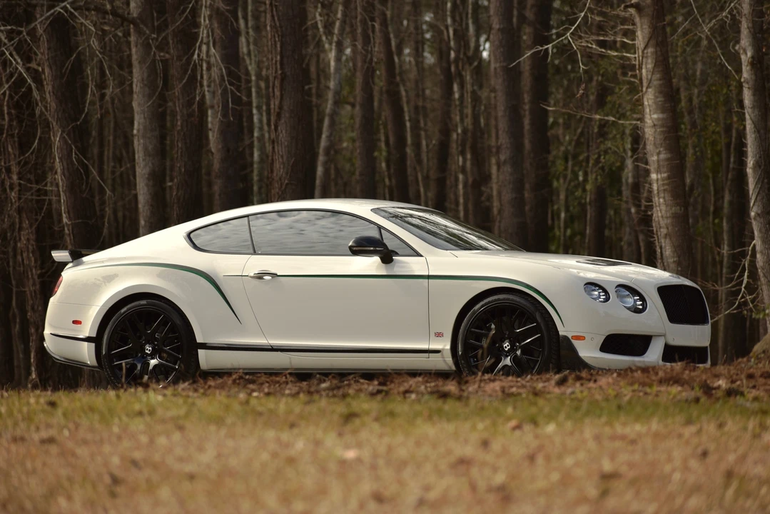 2015 Bentley Continental GT 2nd Gen - Image 24 of 31