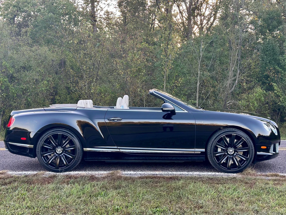 2015 Bentley Continental GTC - Image 19 of 31