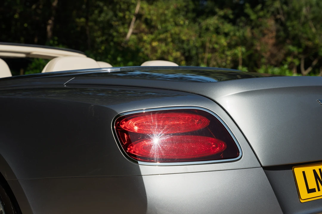 2015 Bentley Continental GTC - Image 29 of 31