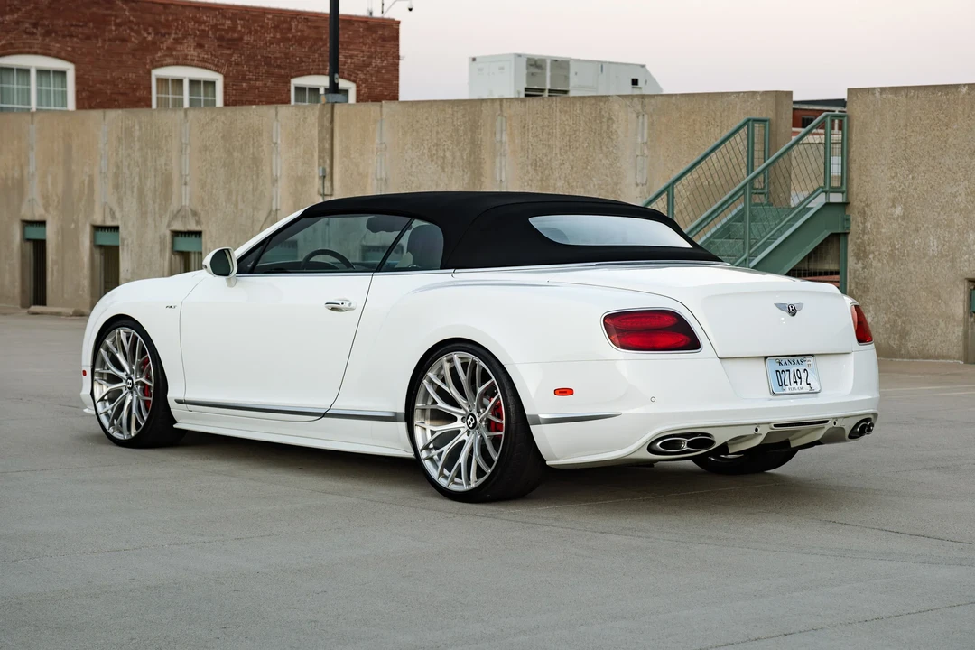 2015 Bentley Continental GTC - Image 24 of 31