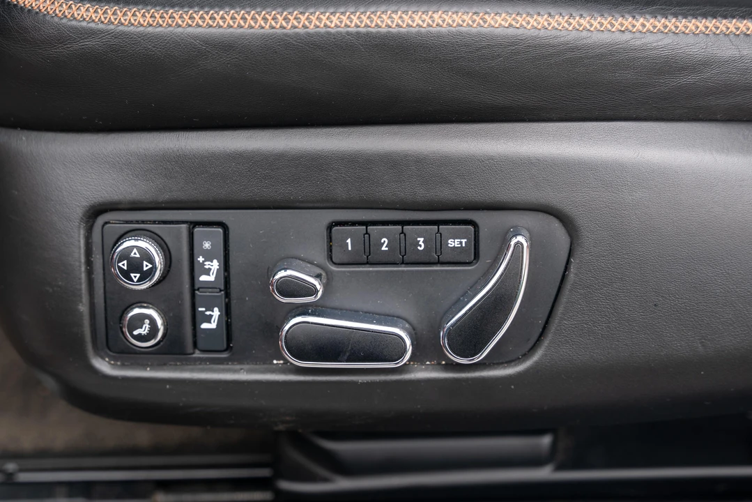 2015 Bentley Continental GTC - Image 25 of 31