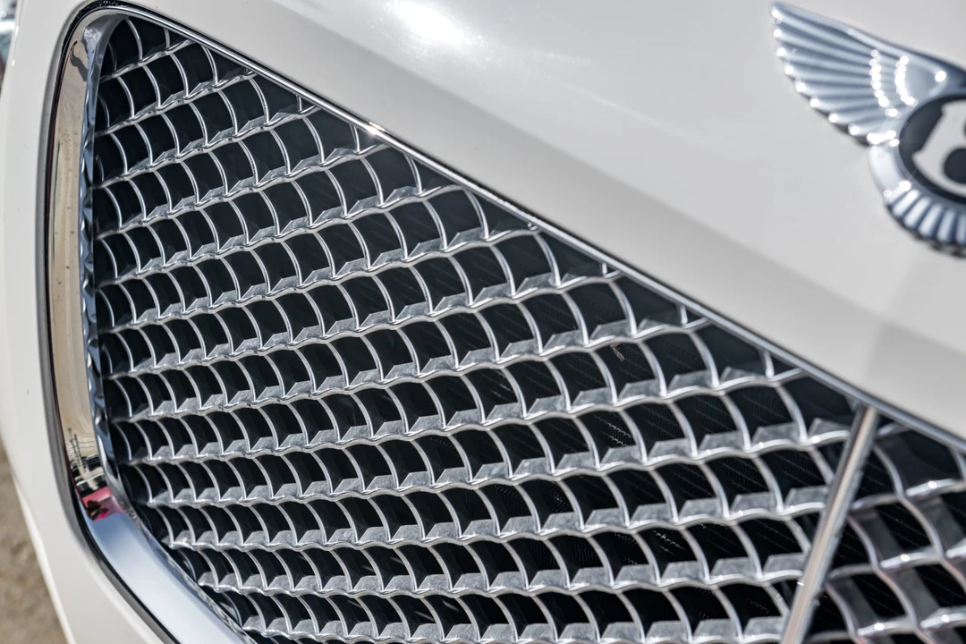 2015 Bentley Continental GTC - Image 25 of 31