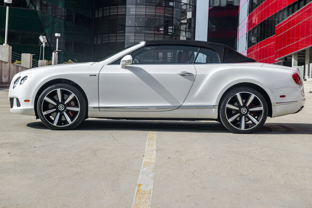 2015 Bentley Continental GTC - Image 9 of 31