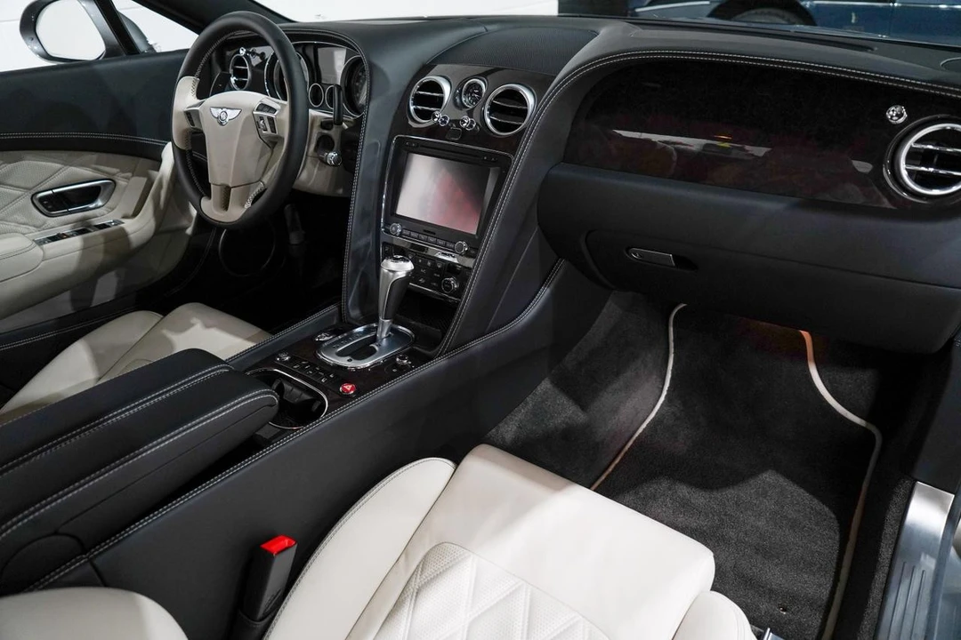 2015 Bentley Continental GT 2nd Gen - Image 16 of 21