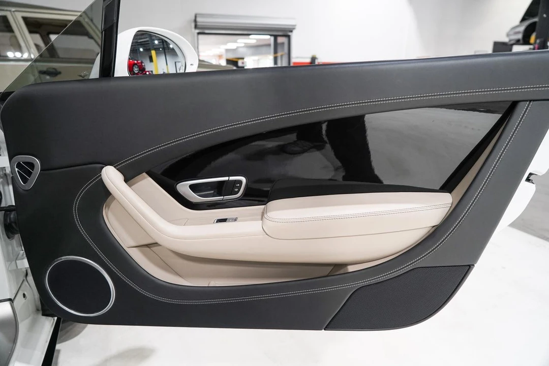 2015 Bentley Continental GTC - Image 19 of 21