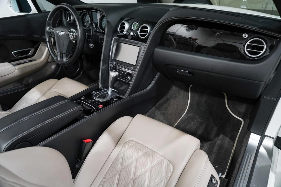 2015 Bentley Continental GTC - Image 17 of 21