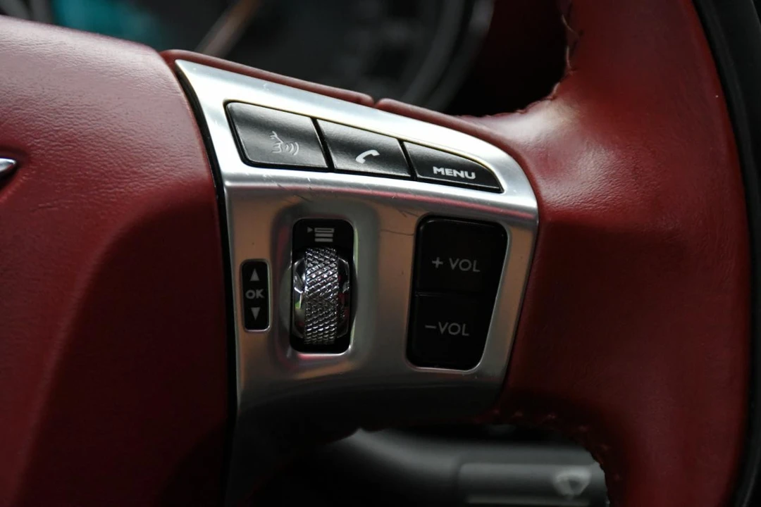 2015 Bentley Continental GT V8 2nd Gen - Image 26 of 31