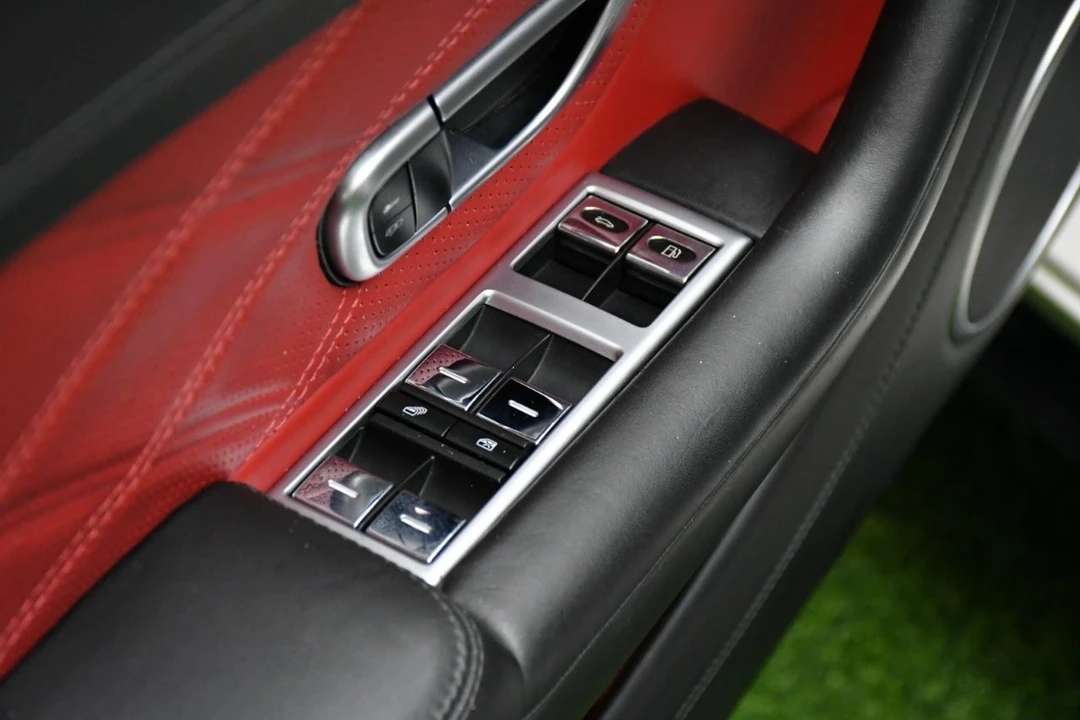 2015 Bentley Continental GT V8 2nd Gen - Image 19 of 31