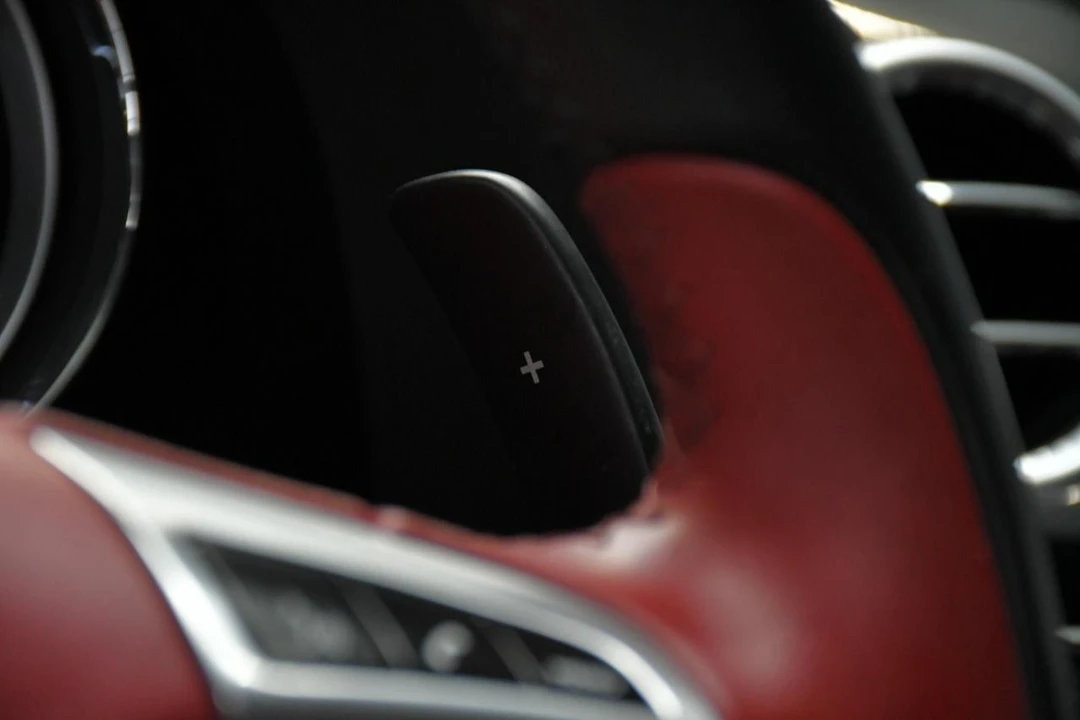 2015 Bentley Continental GT V8 2nd Gen - Image 29 of 31