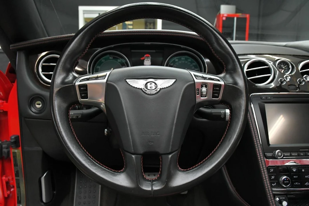 2015 Bentley - Image 27 of 31