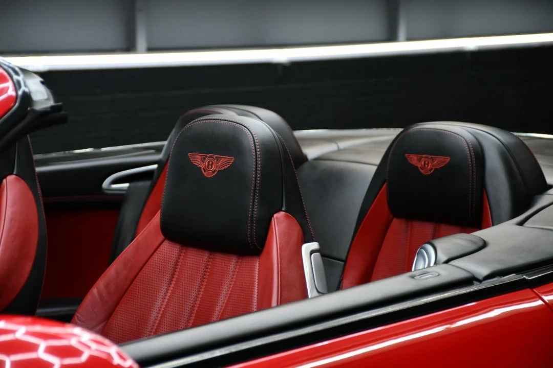 2015 Bentley - Image 4 of 31