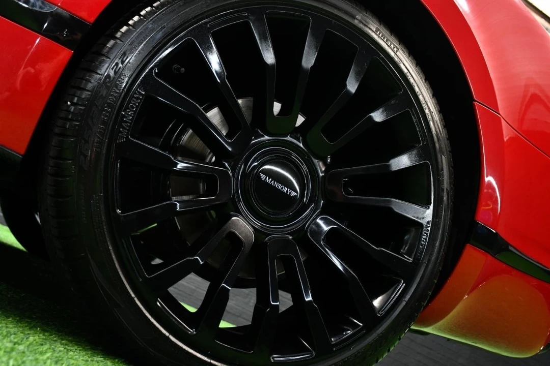 2015 Bentley - Image 6 of 31
