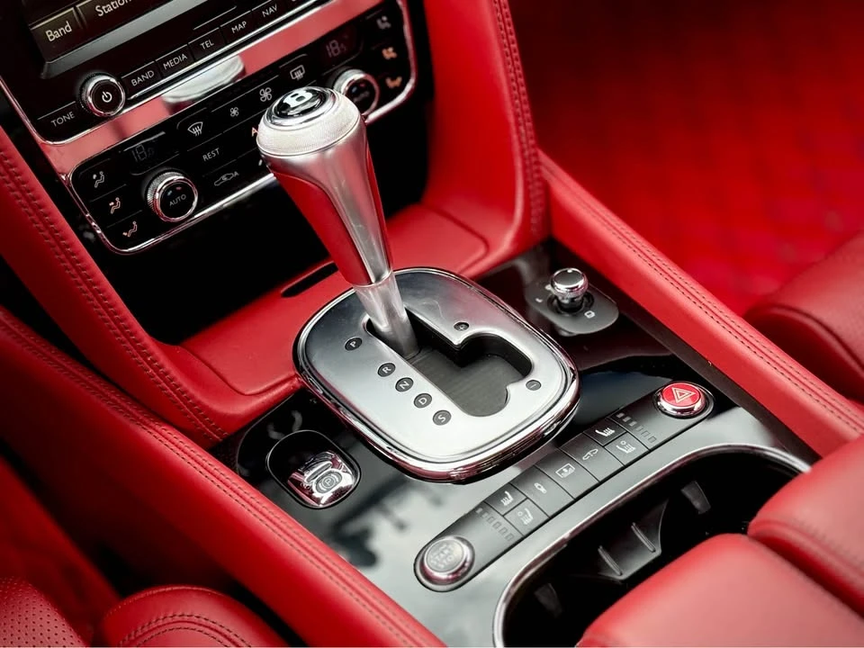 2015 Bentley Continental Flying Spur - Image 14 of 20
