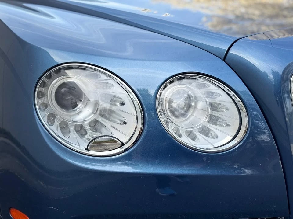 2015 Bentley Continental - Image 17 of 20