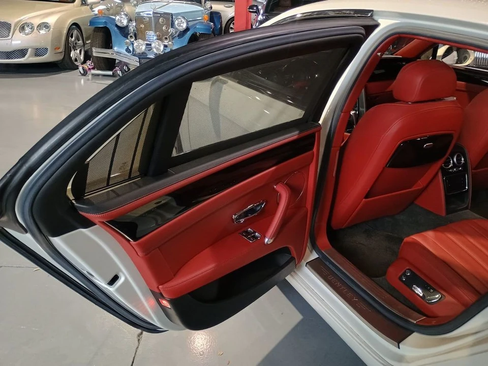 2015 Bentley Continental Flying Spur - Image 12 of 12