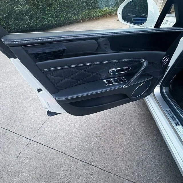 2015 Bentley Continental Flying Spur - Image 12 of 12