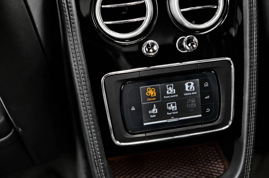 2015 Bentley Continental Flying Spur - Image 14 of 19