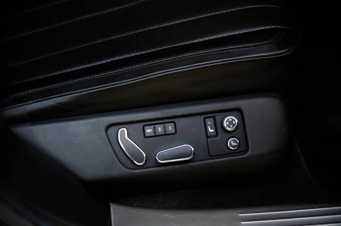 2015 Bentley Continental Flying Spur - Image 18 of 19