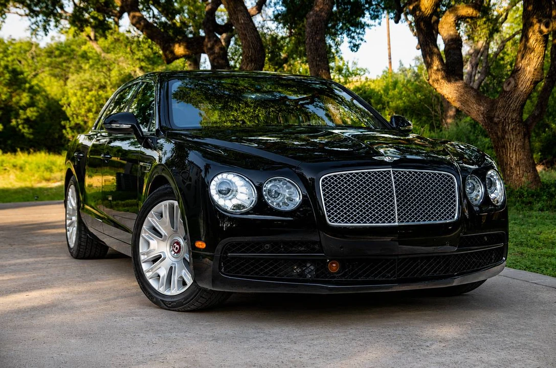 2015 Bentley Continental Flying Spur - Image 2 of 19