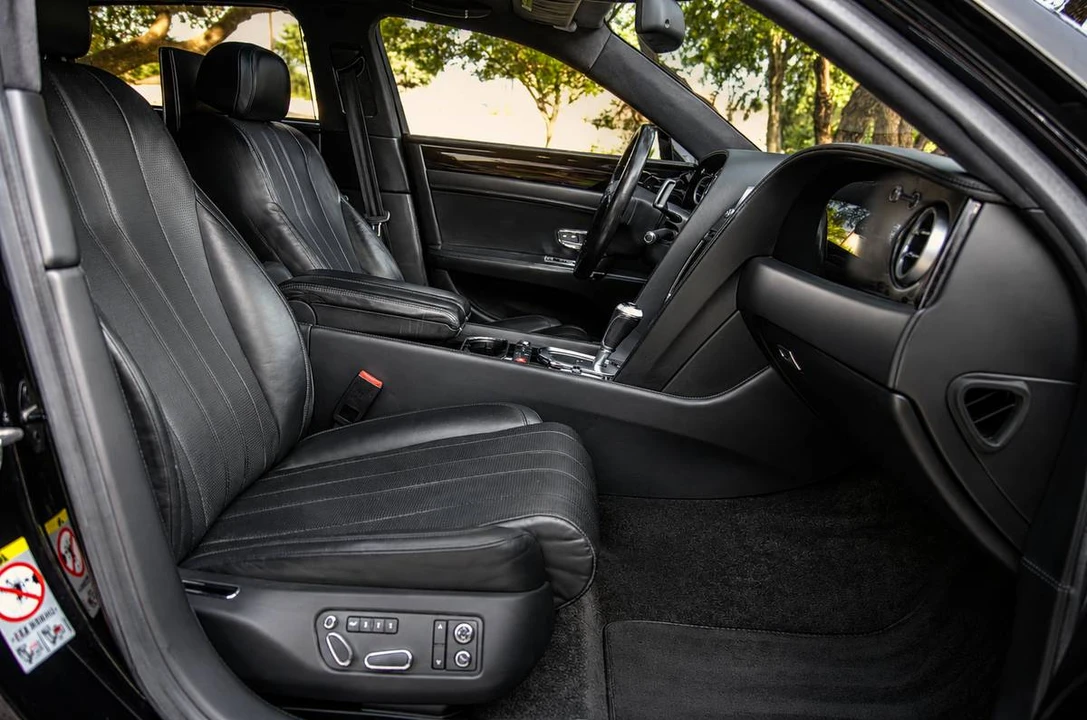 2015 Bentley Continental Flying Spur - Image 13 of 19