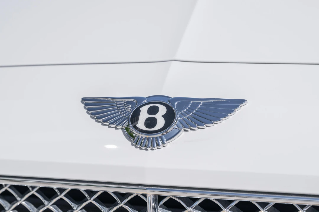 2015 Bentley - Image 12 of 31