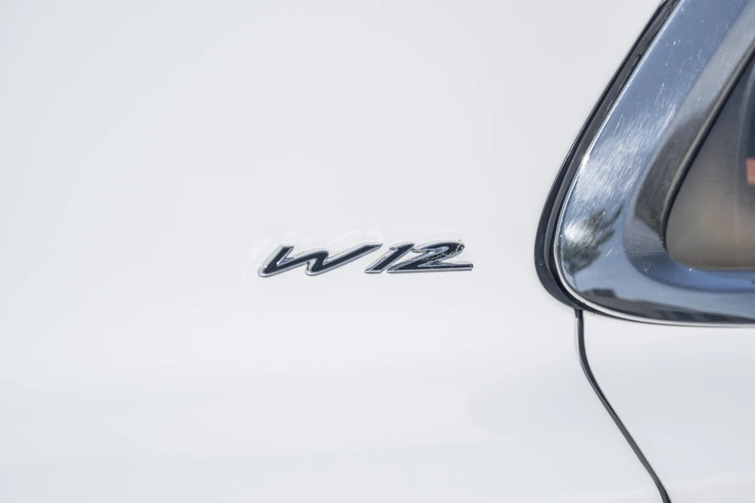 2015 Bentley - Image 31 of 31