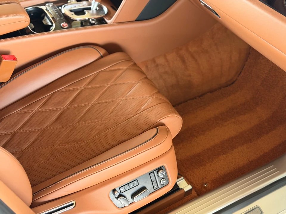 2015 Bentley Continental Flying Spur - Image 18 of 21