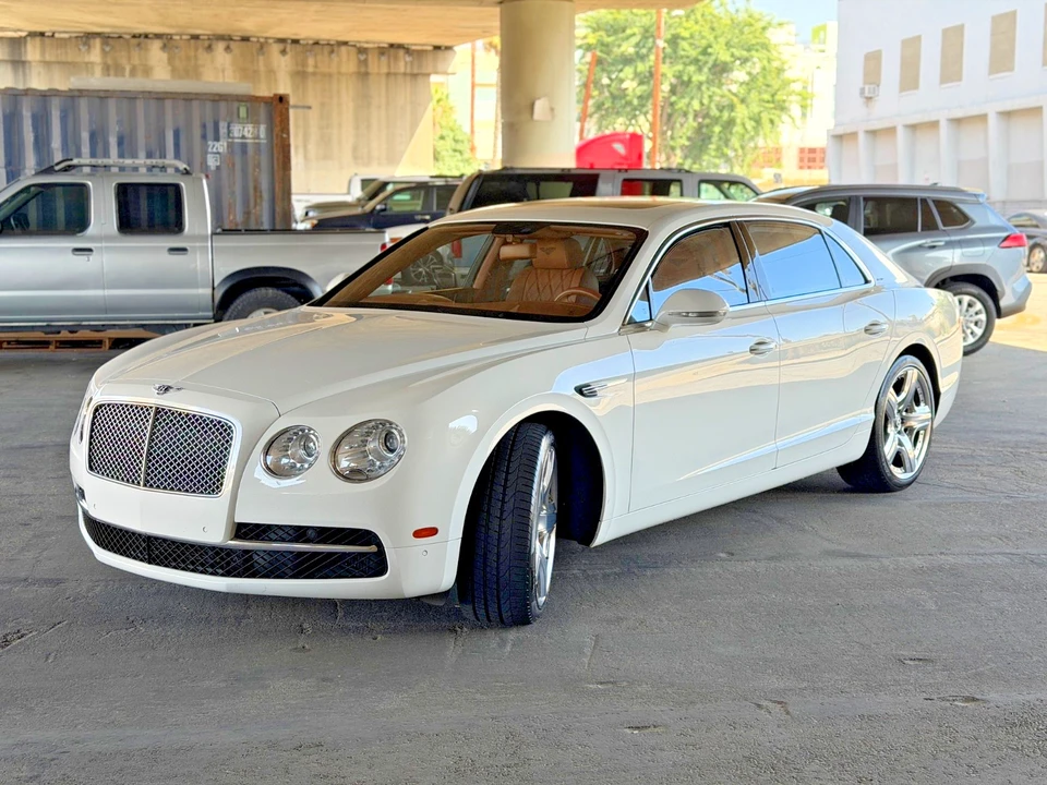 2015 Bentley Continental Flying Spur - Image 2 of 21