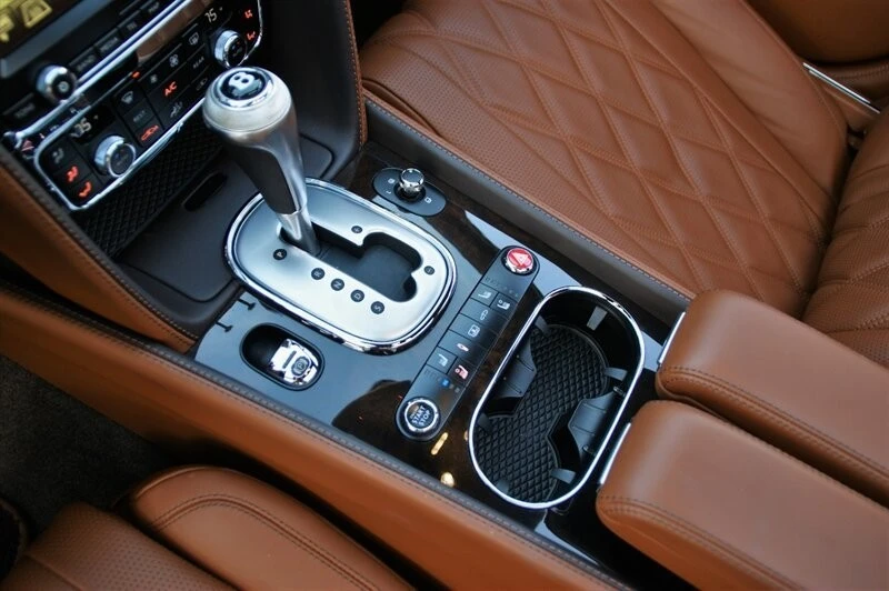 2015 Bentley Continental Flying Spur - Image 17 of 21