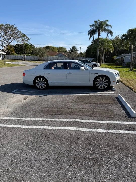 2015 Bentley Continental Flying Spur - Image 11 of 14