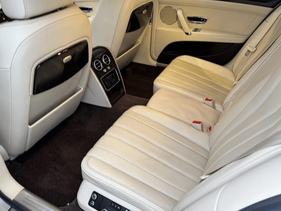 2015 Bentley Continental - Image 5 of 12