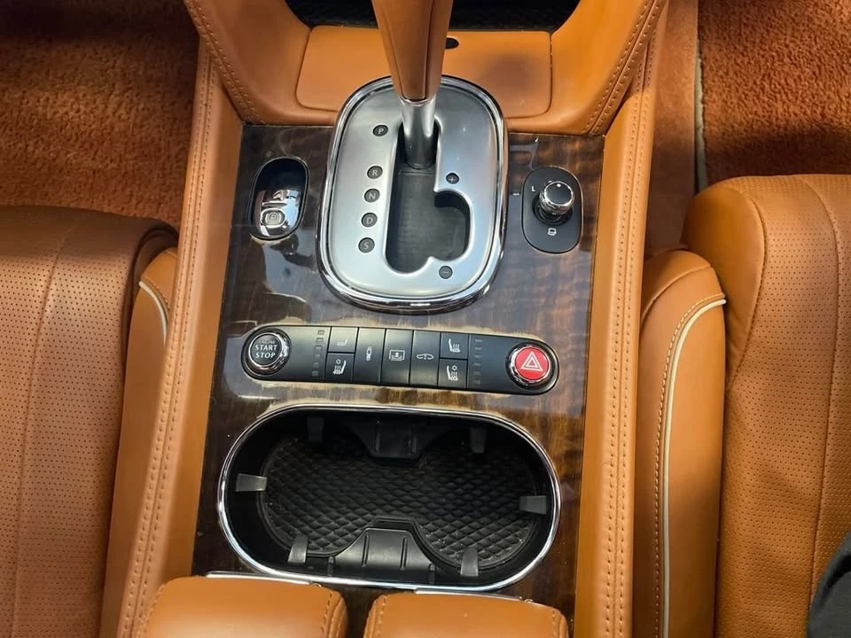 2015 Bentley Continental Flying Spur - Image 10 of 20