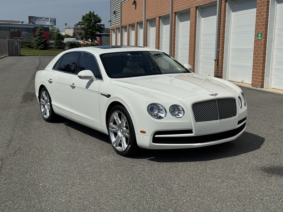 2015 Bentley Continental Flying Spur - Image 17 of 31