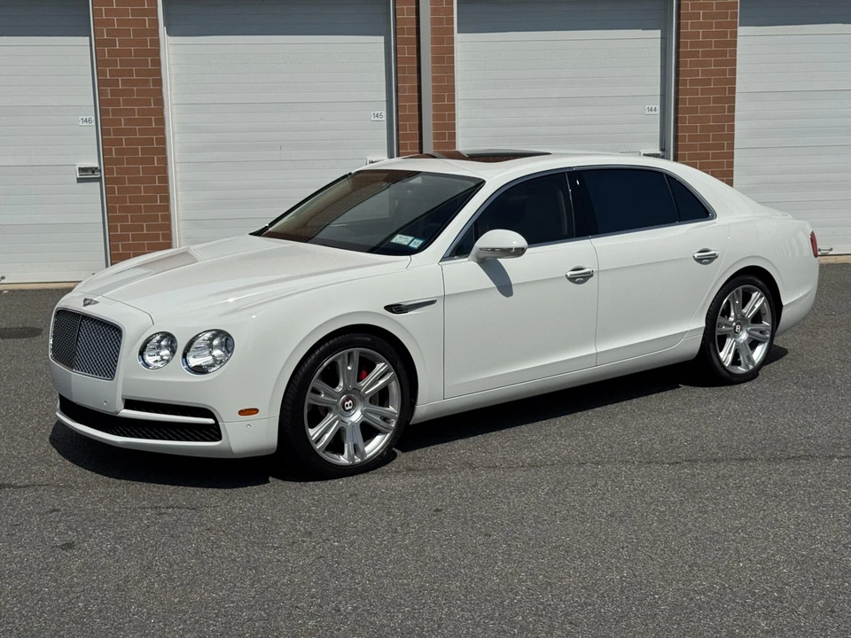 2015 Bentley Continental Flying Spur - Image 2 of 31