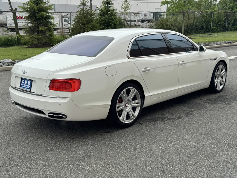 2015 Bentley Continental Flying Spur - Image 24 of 31