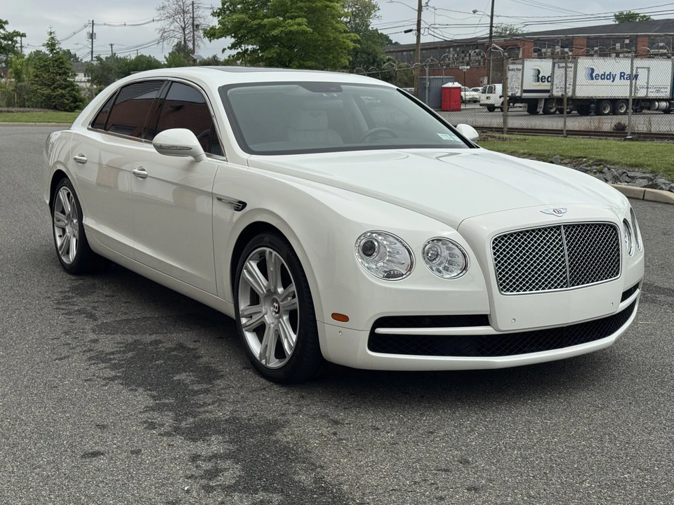 2015 Bentley Continental Flying Spur - Image 16 of 31