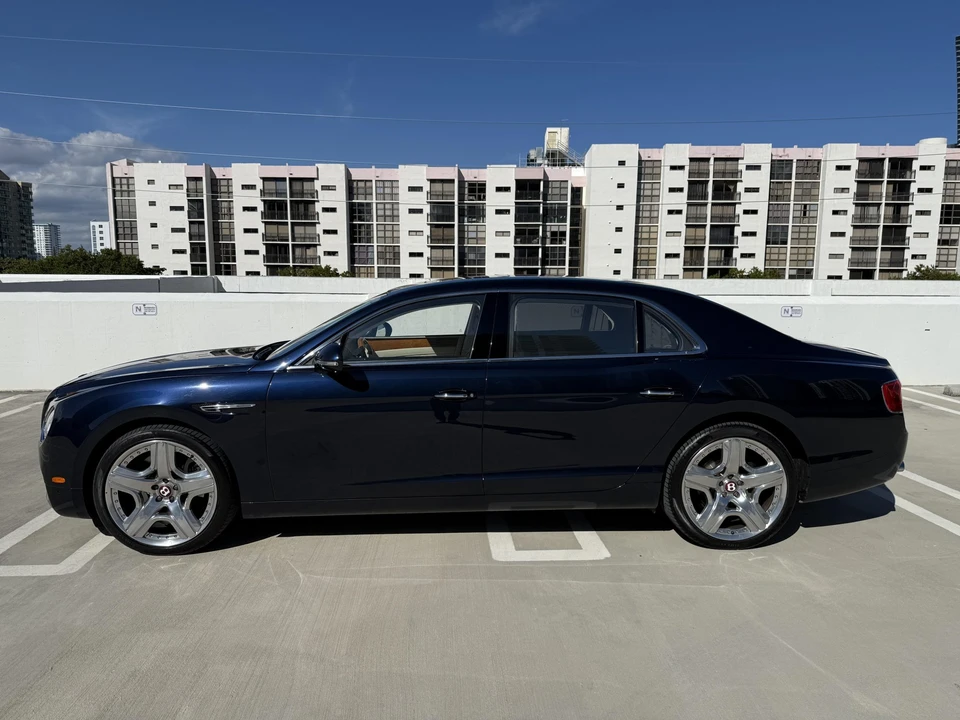 2015 Bentley Continental Flying Spur - Image 17 of 31
