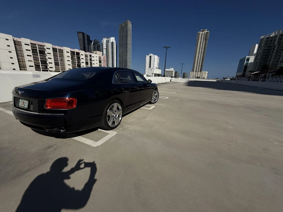 2015 Bentley Continental Flying Spur - Image 12 of 31