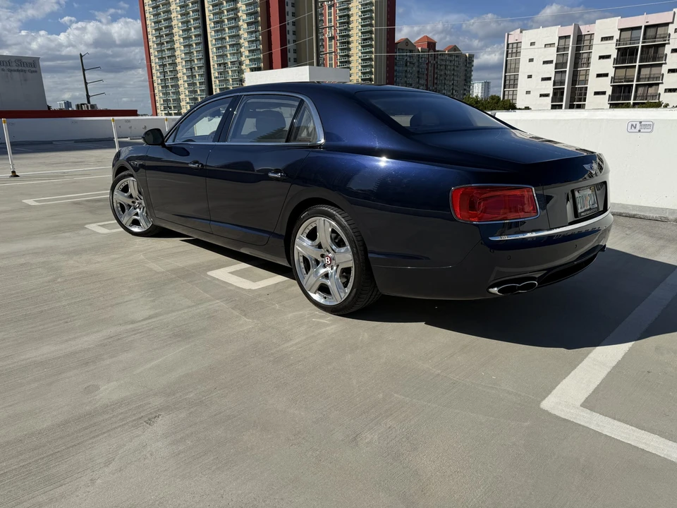 2015 Bentley Continental Flying Spur - Image 16 of 31
