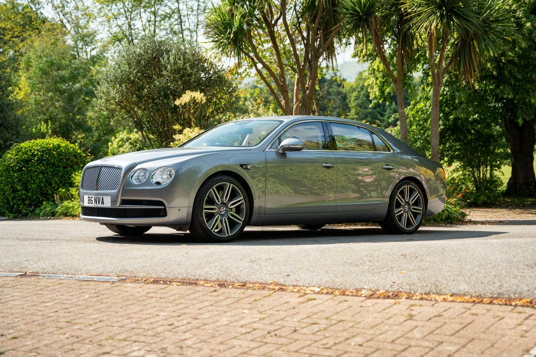 2015 Bentley Continental Flying Spur - Image 17 of 31