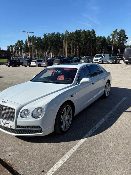 2015 Bentley Continental Flying Spur - Image 18 of 31