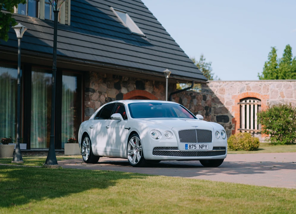 2015 Bentley Continental Flying Spur - Image 12 of 31
